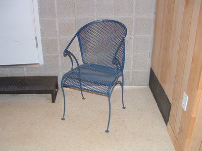 Metal patio chair with mesh seat